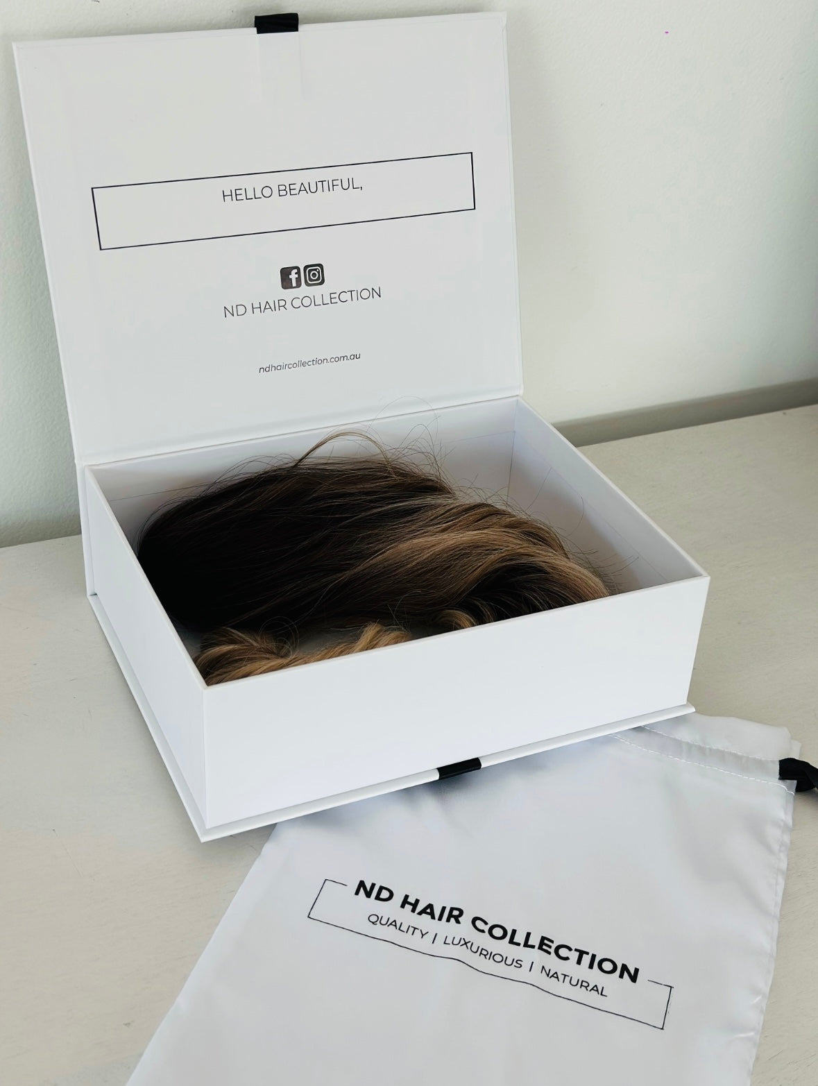 Premium Synthetic Claw Clip Ponytail Extension -Champagne Blonde - Water Wave