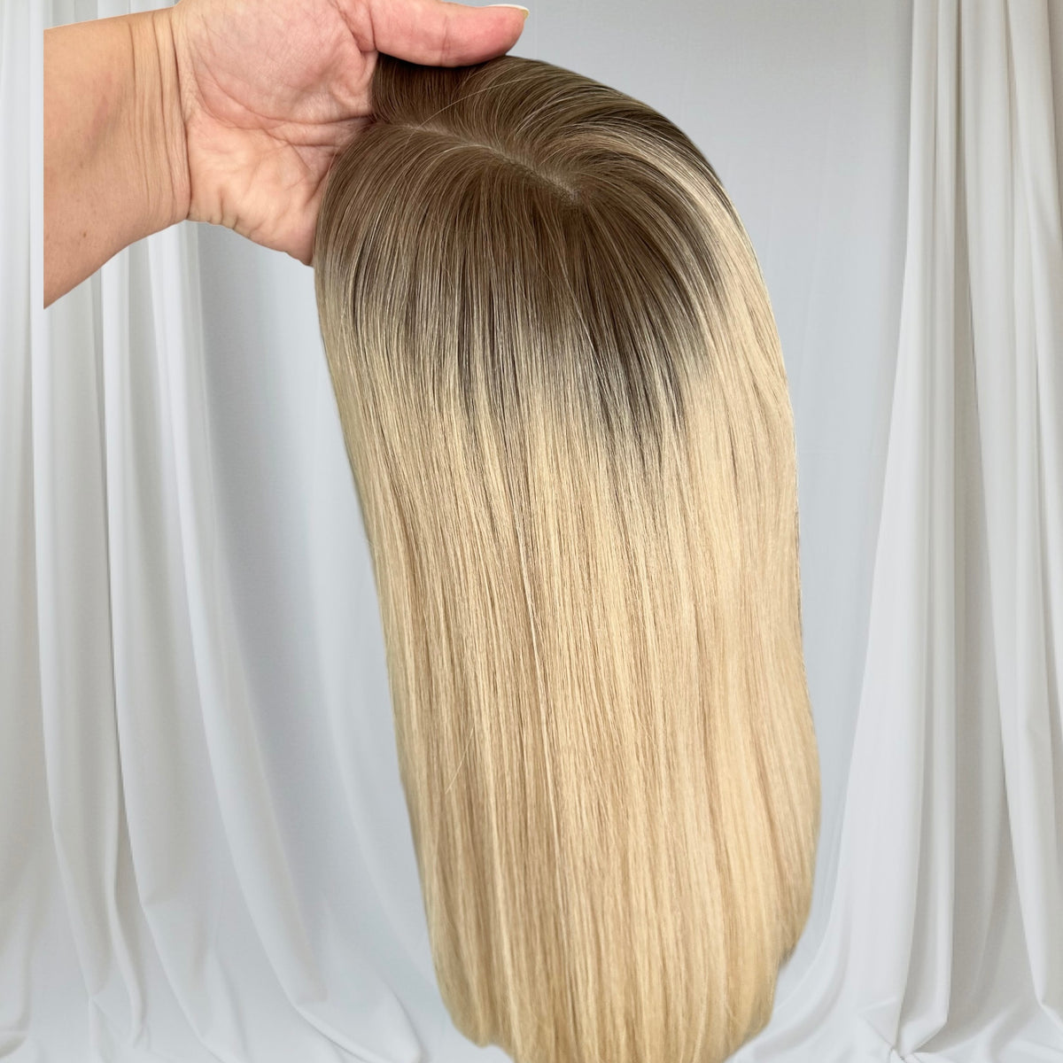 PARIS - Cool Blonde w/ deeper roots - Hair Topper (8x8 cap / 17-18")